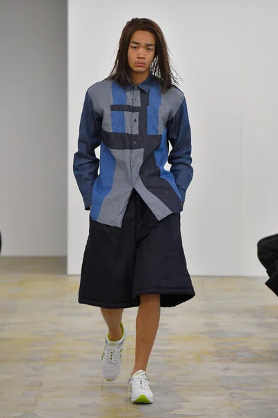 Look 5
